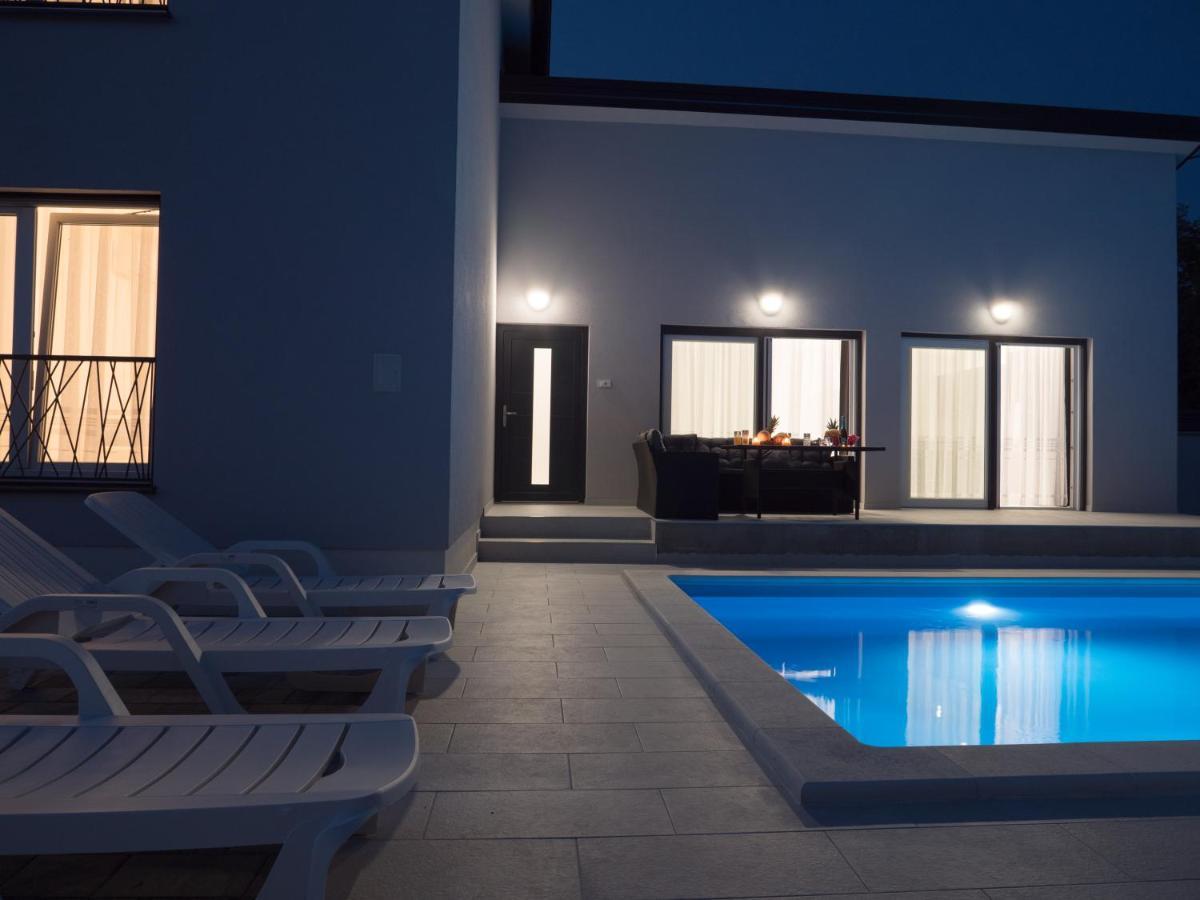 Luksuzna Kuca Za Odmor "Villa Romantica" Kraljevica Luaran gambar